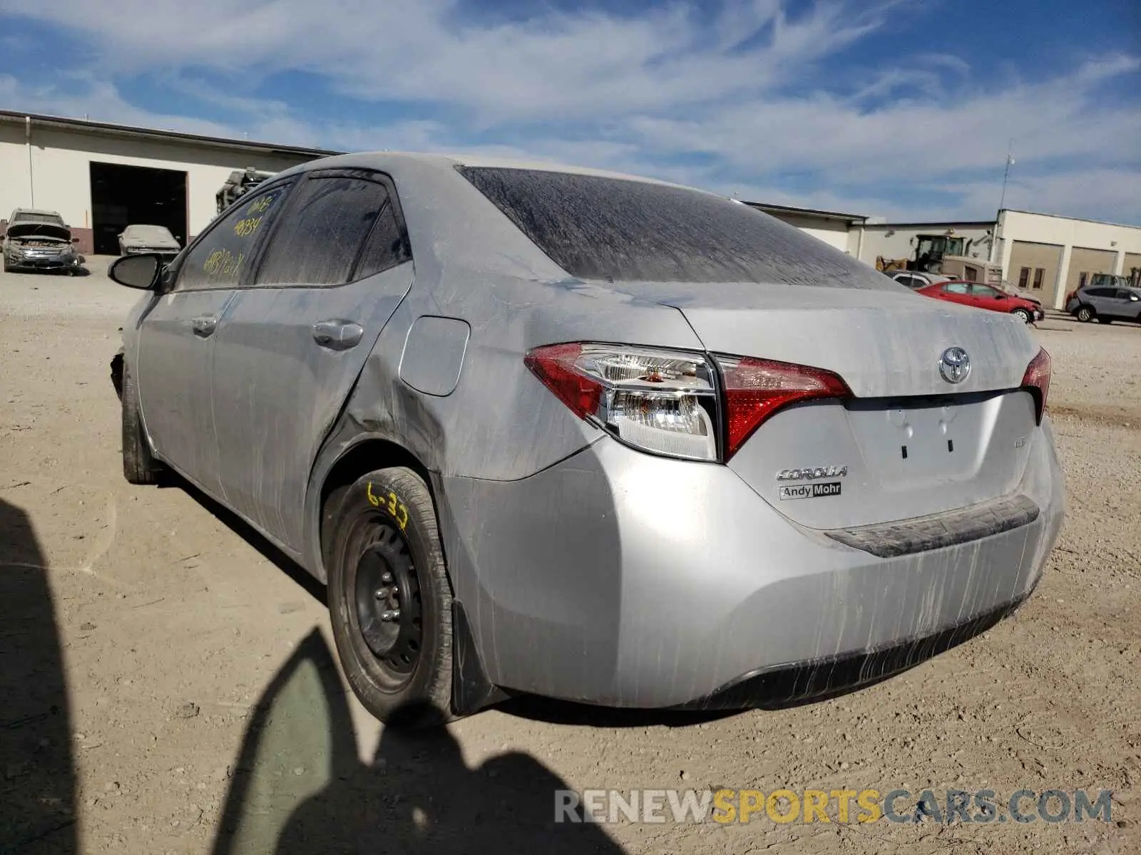 3 fotografías del automóvil dañado 2T1BURHE4KC171568 TOYOTA COROLLA 2019