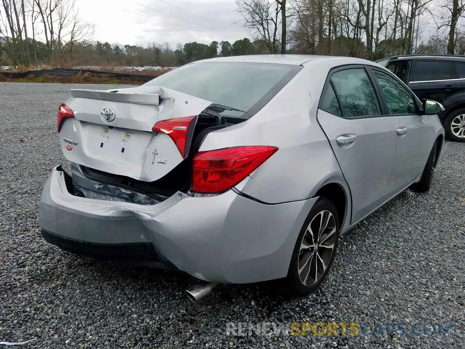 4 fotografías del automóvil dañado 2T1BURHE4KC171750 TOYOTA COROLLA 2019
