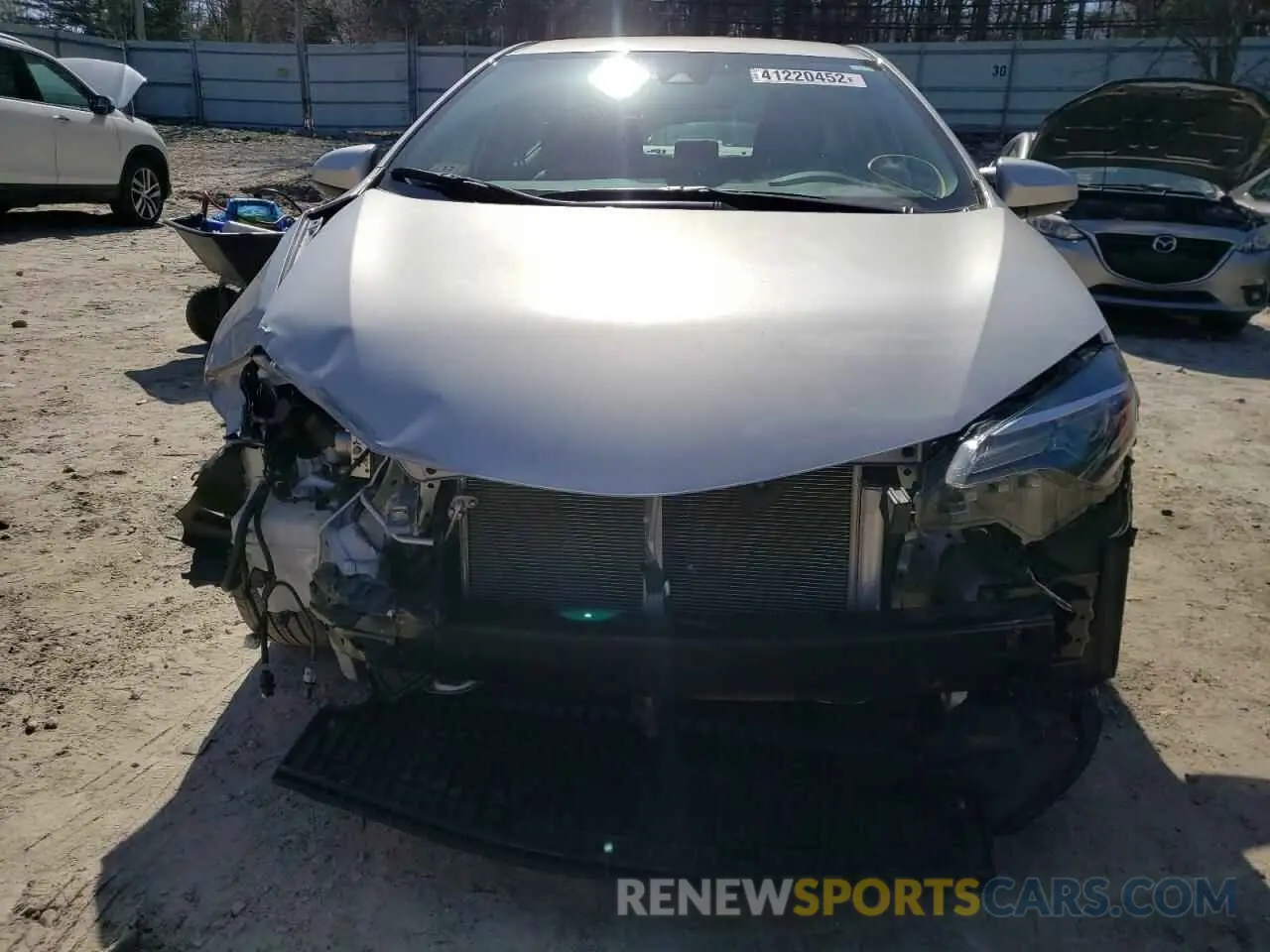 9 fotografías del automóvil dañado 2T1BURHE4KC174731 TOYOTA COROLLA 2019