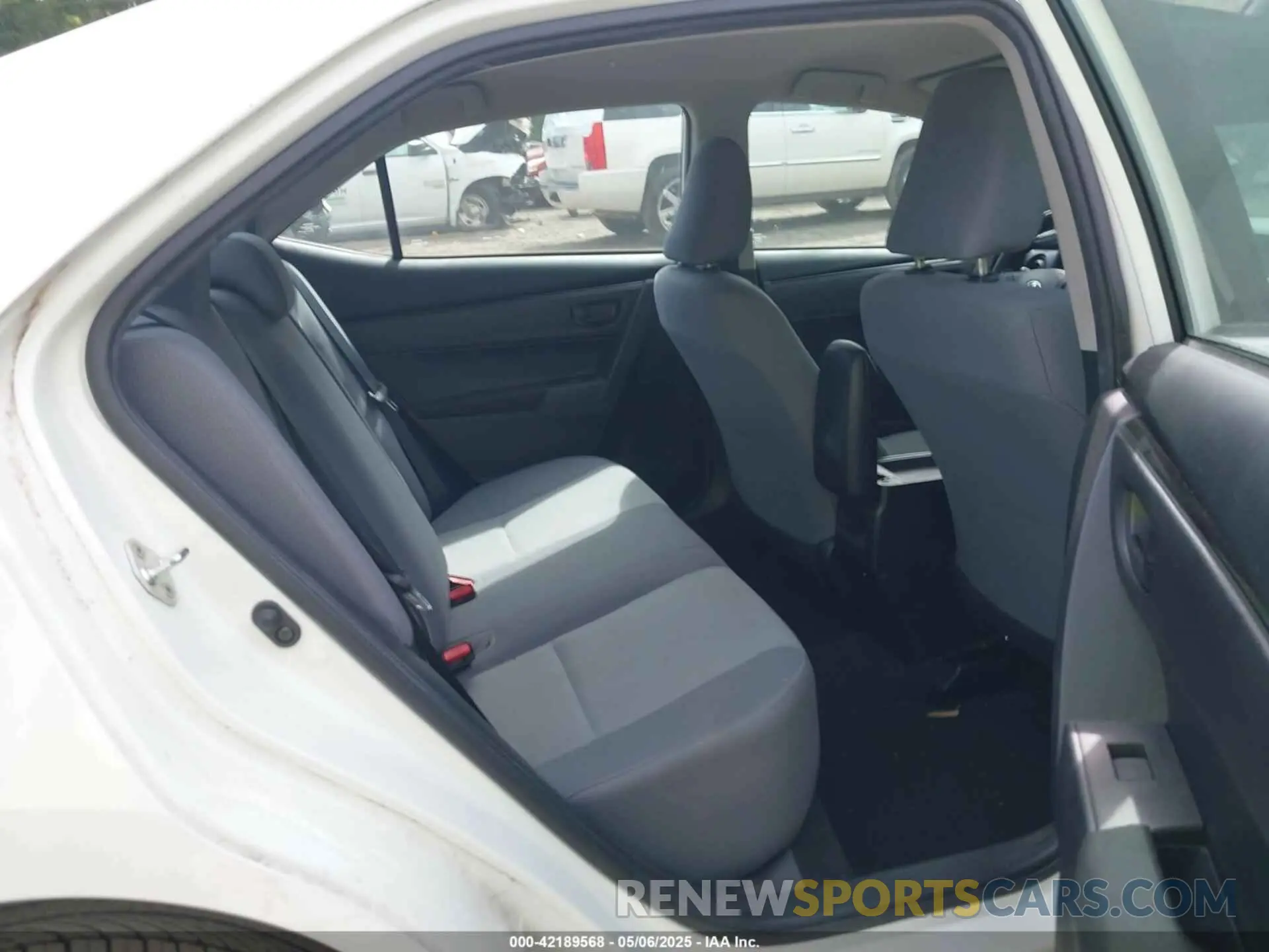 8 fotografías del automóvil dañado 2T1BURHE4KC176589 TOYOTA COROLLA 2019
