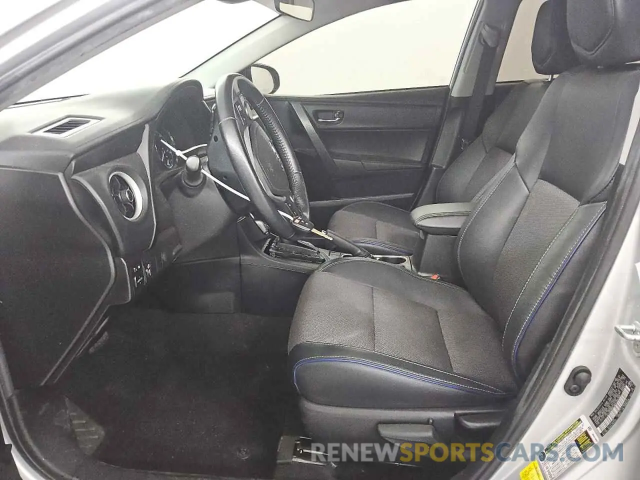 7 fotografías del automóvil dañado 2T1BURHE4KC194056 TOYOTA COROLLA 2019