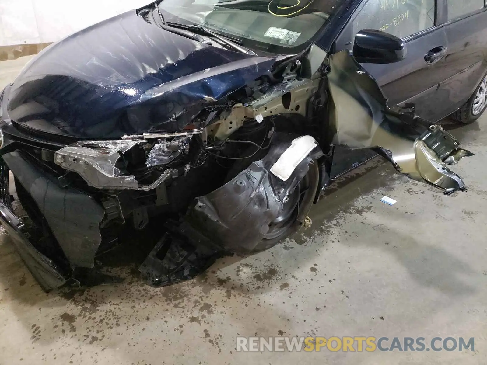 9 fotografías del automóvil dañado 2T1BURHE4KC200244 TOYOTA COROLLA 2019