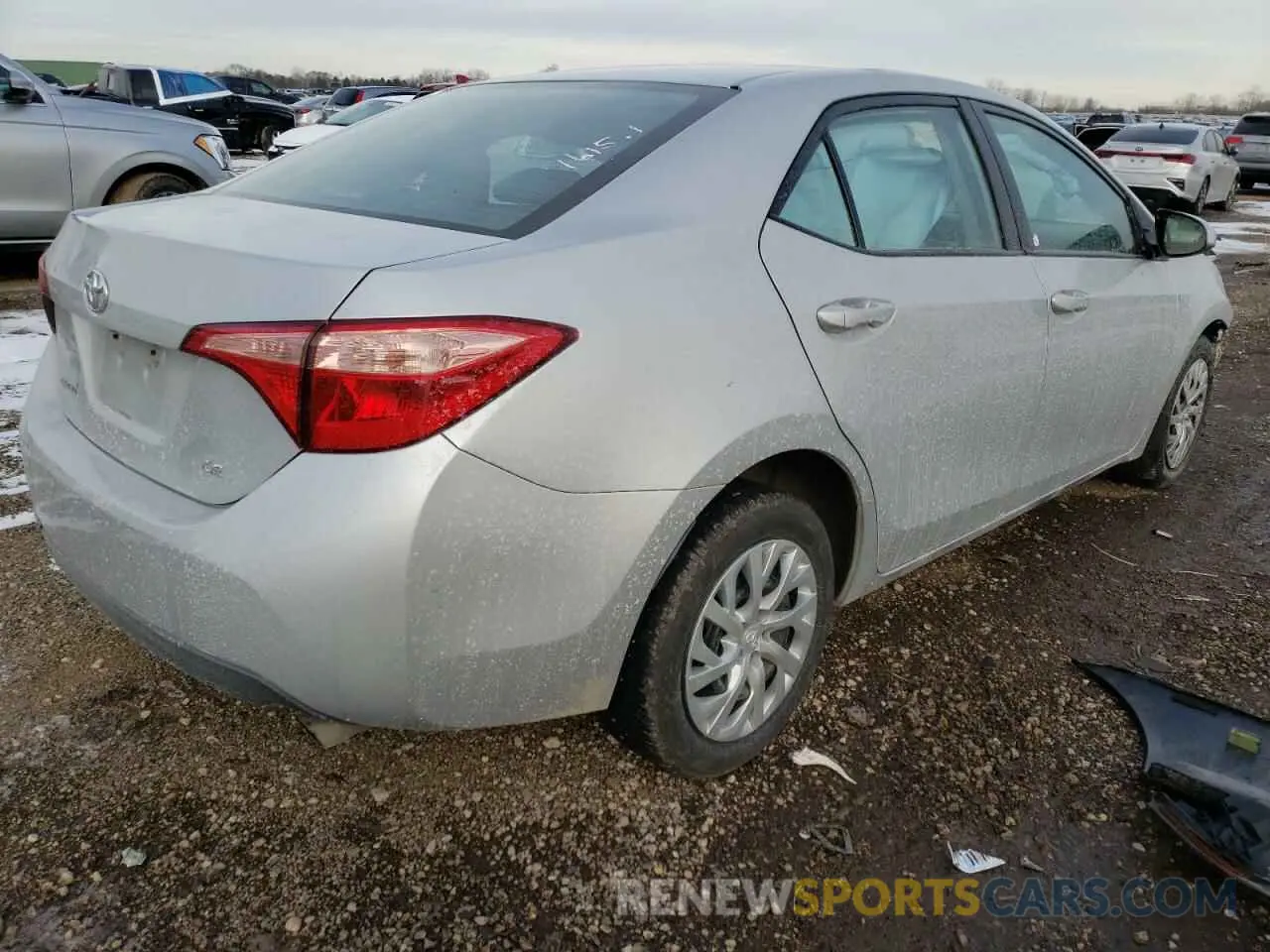 3 fotografías del automóvil dañado 2T1BURHE4KC215830 TOYOTA COROLLA 2019