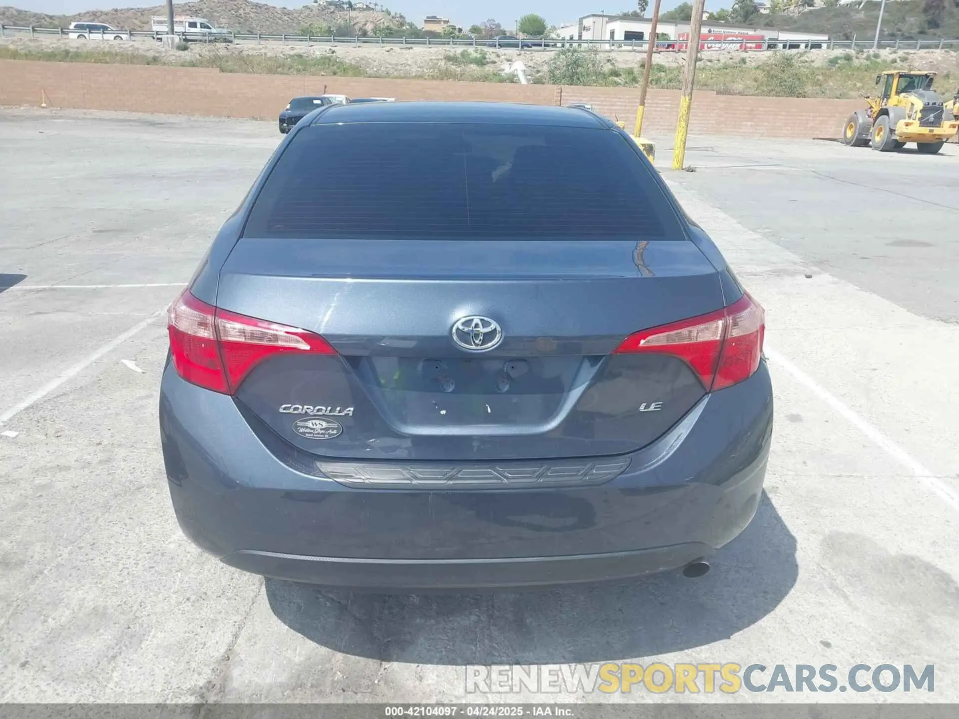 16 fotografías del automóvil dañado 2T1BURHE4KC215942 TOYOTA COROLLA 2019