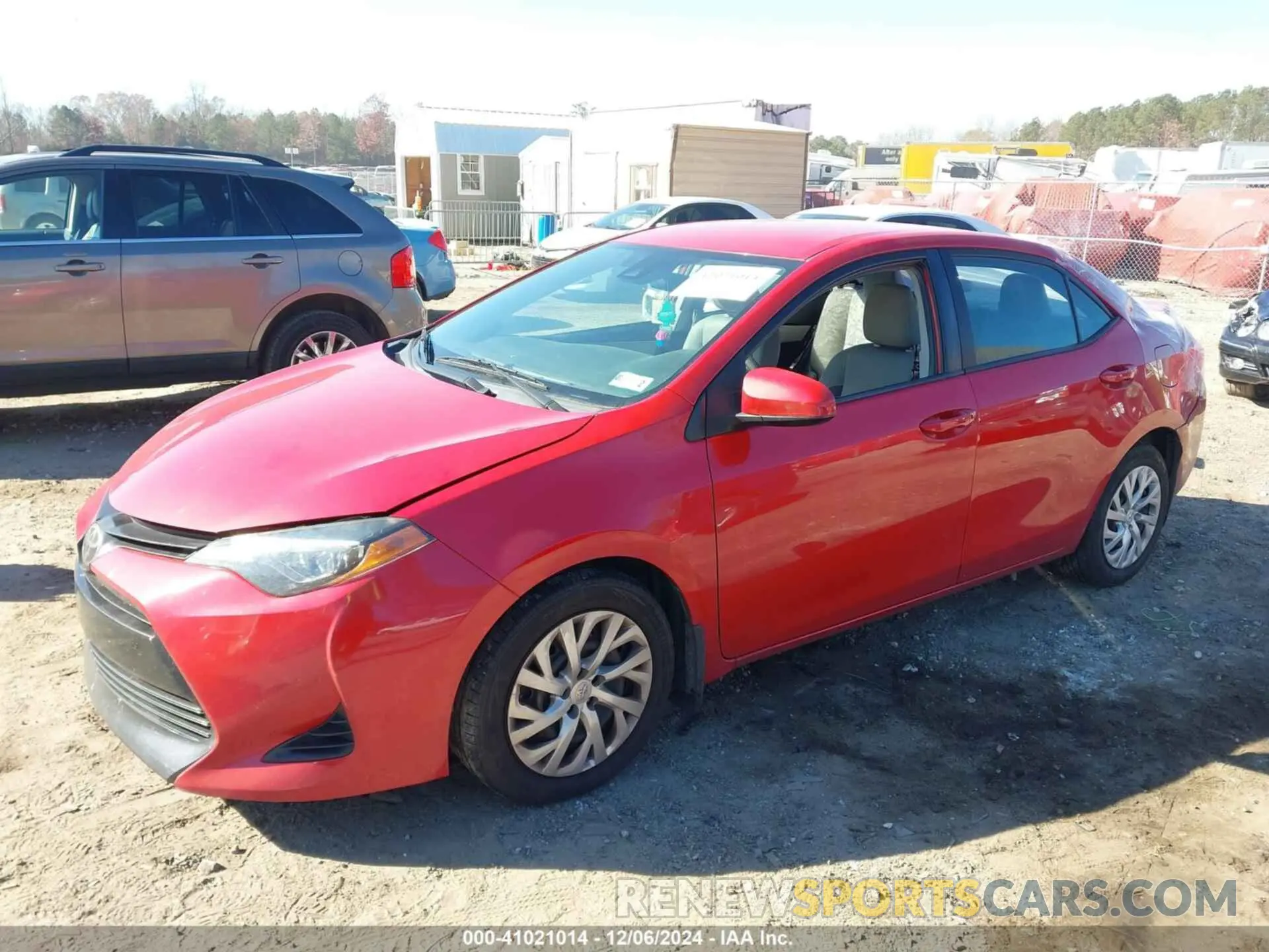 2 fotografías del automóvil dañado 2T1BURHE4KC224124 TOYOTA COROLLA 2019