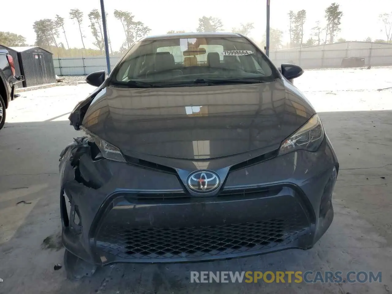 5 fotografías del automóvil dañado 2T1BURHE4KC224382 TOYOTA COROLLA 2019
