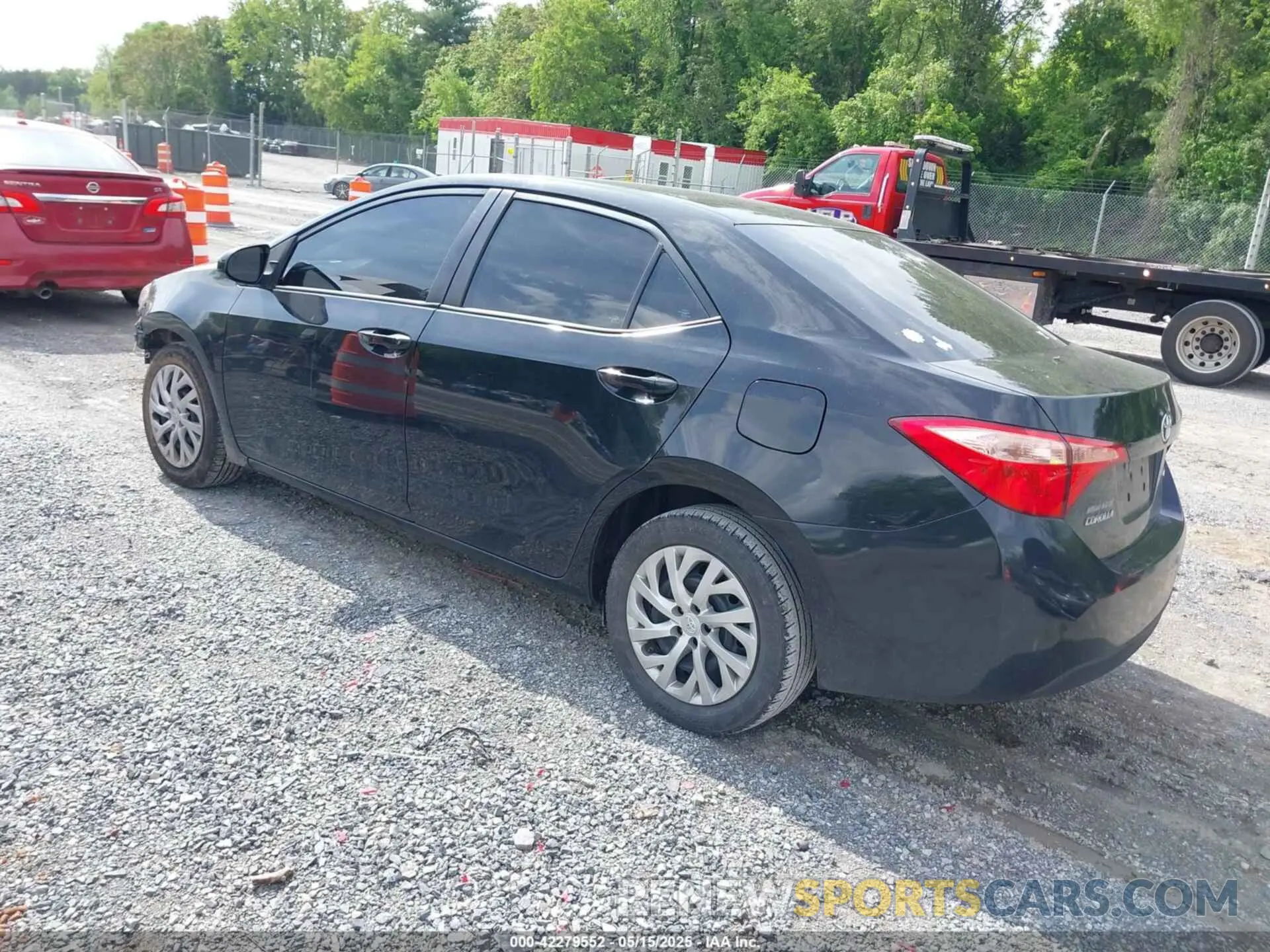 3 fotografías del automóvil dañado 2T1BURHE4KC232790 TOYOTA COROLLA 2019