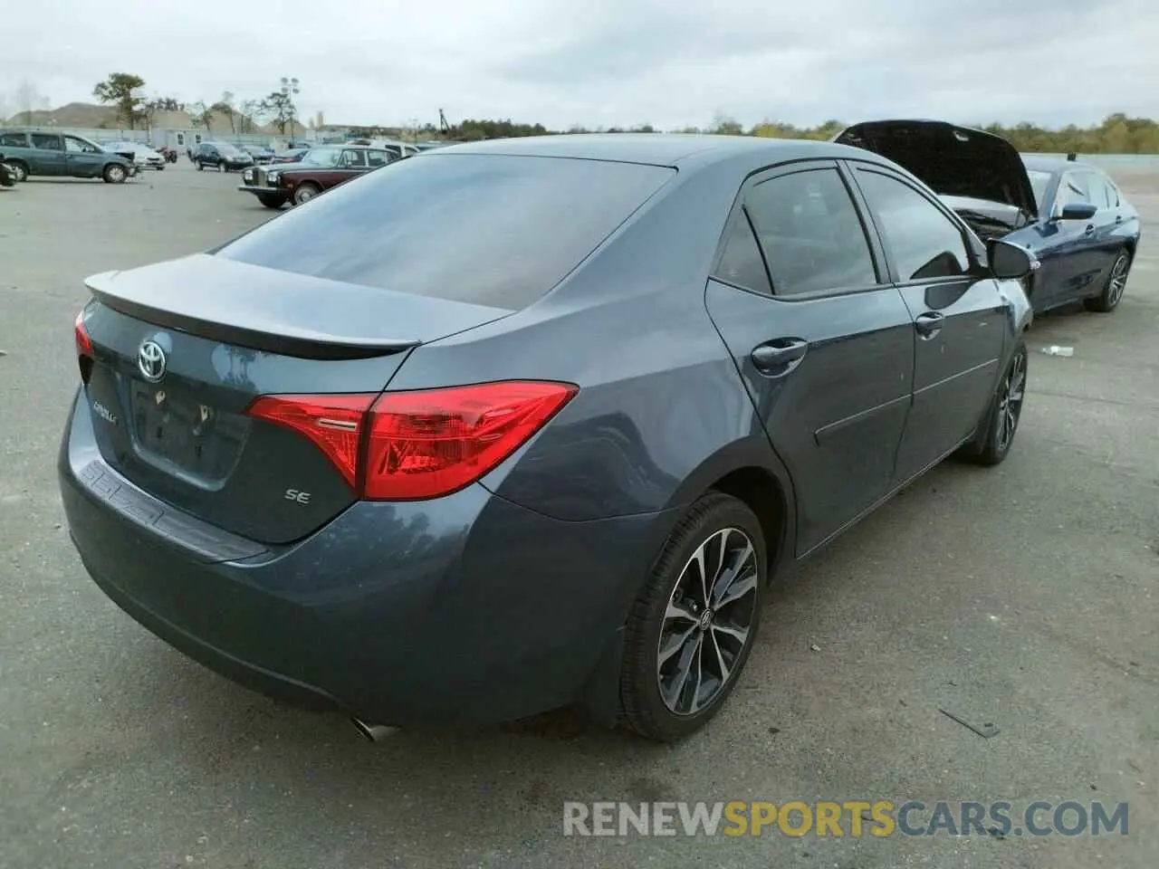 4 fotografías del automóvil dañado 2T1BURHE5KC142838 TOYOTA COROLLA 2019