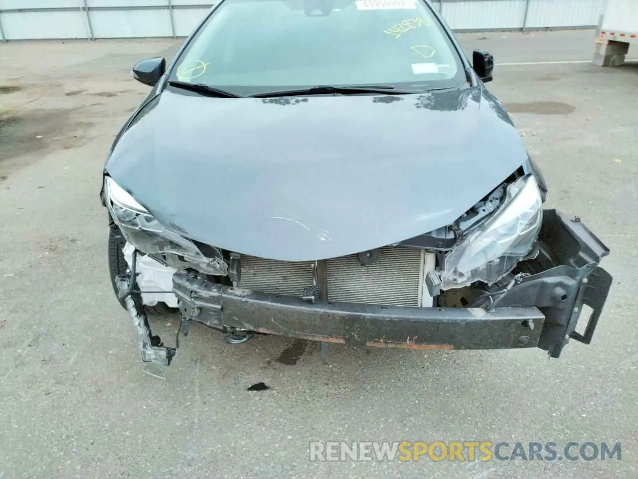 9 fotografías del automóvil dañado 2T1BURHE5KC142838 TOYOTA COROLLA 2019