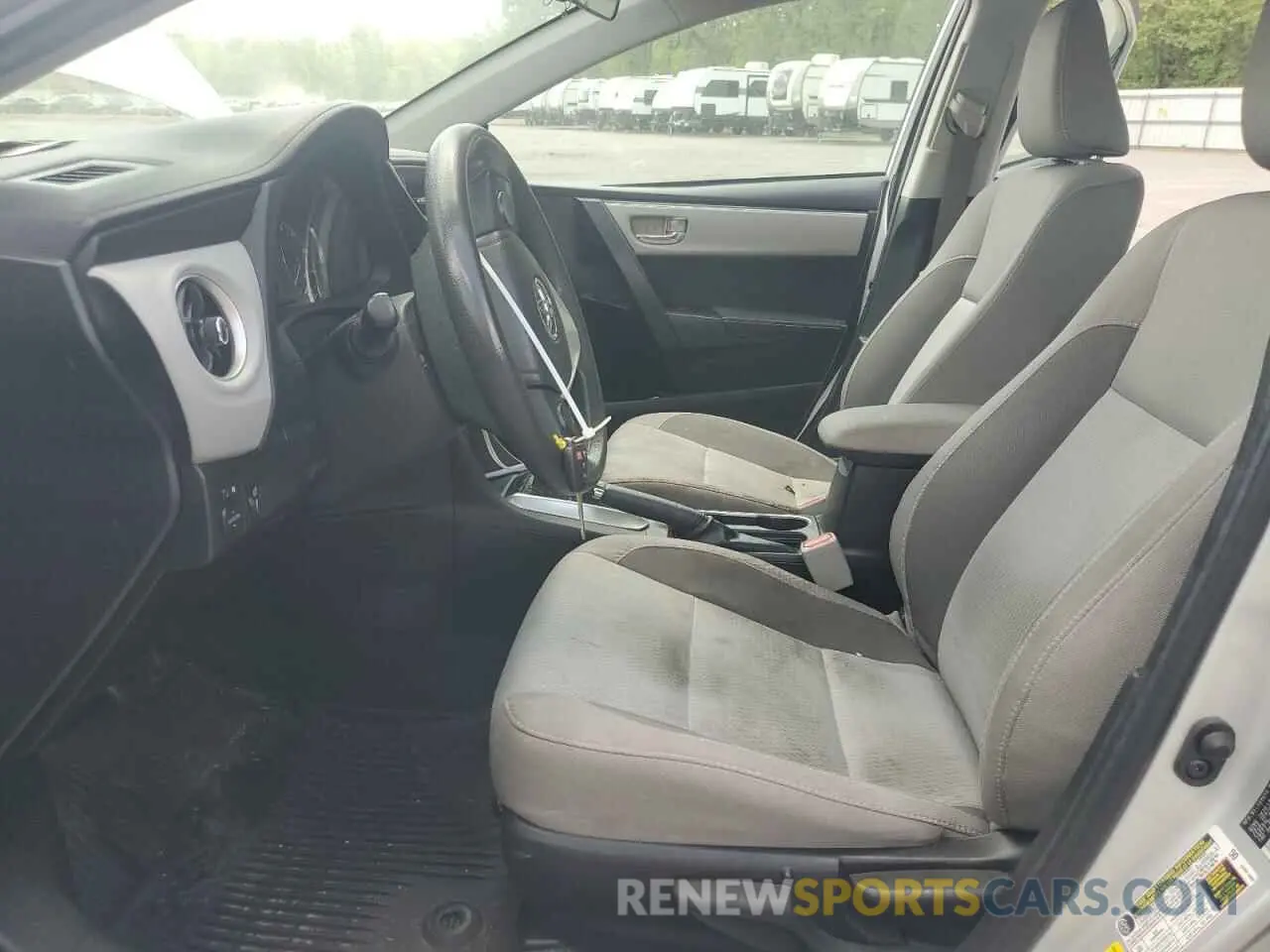 7 fotografías del automóvil dañado 2T1BURHE5KC144525 TOYOTA COROLLA 2019
