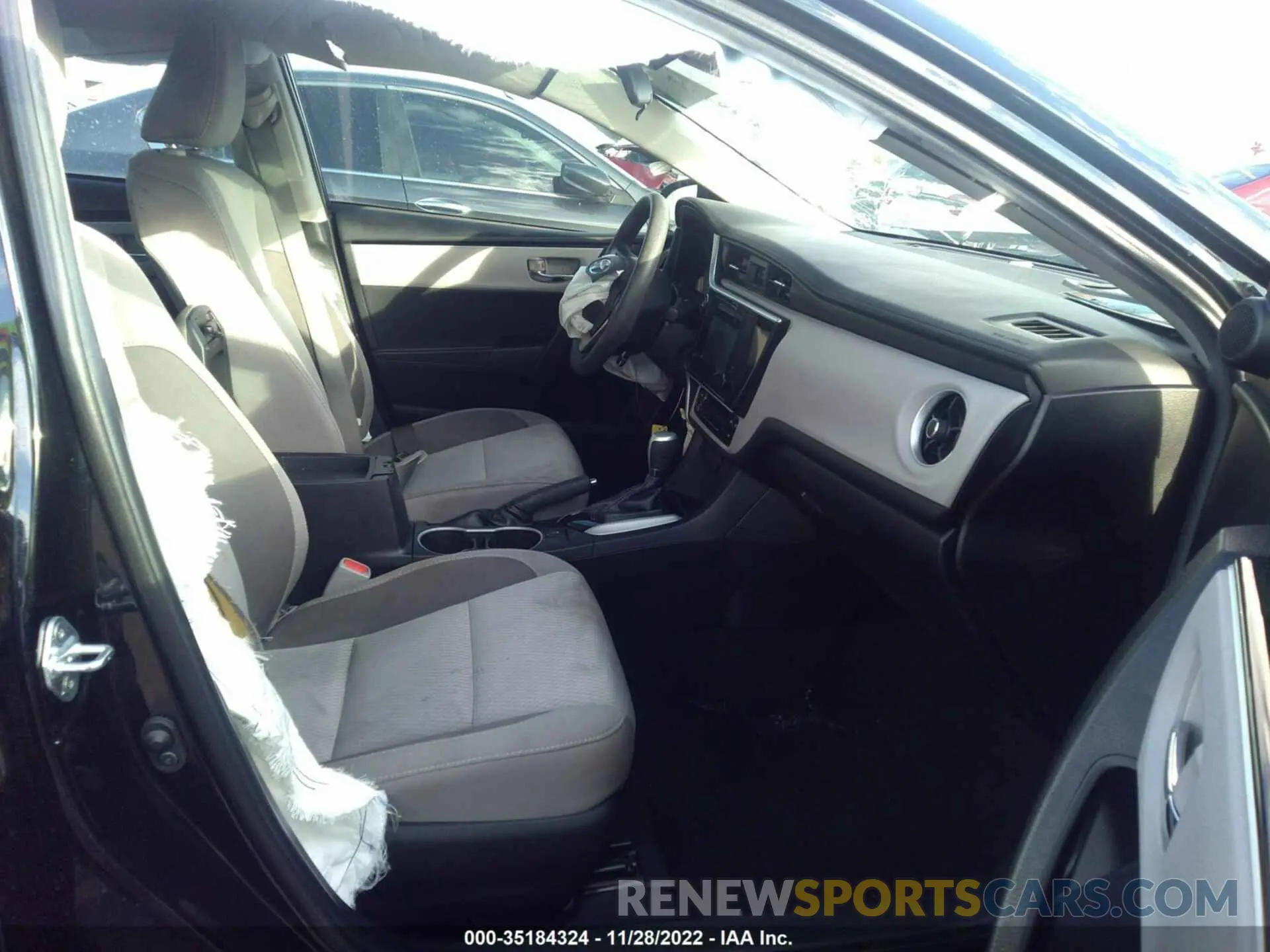 5 fotografías del automóvil dañado 2T1BURHE5KC146131 TOYOTA COROLLA 2019