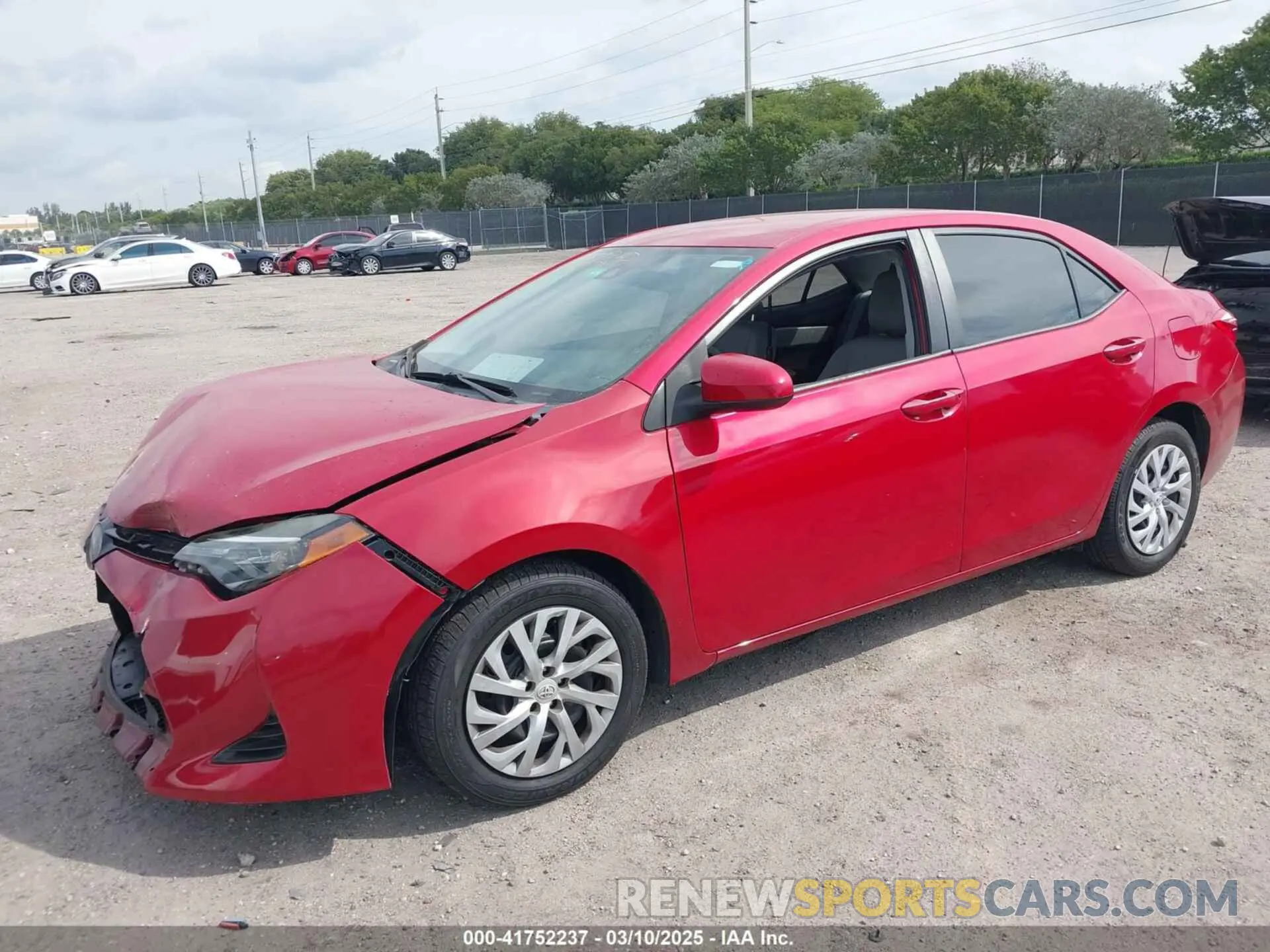 2 fotografías del automóvil dañado 2T1BURHE5KC162846 TOYOTA COROLLA 2019