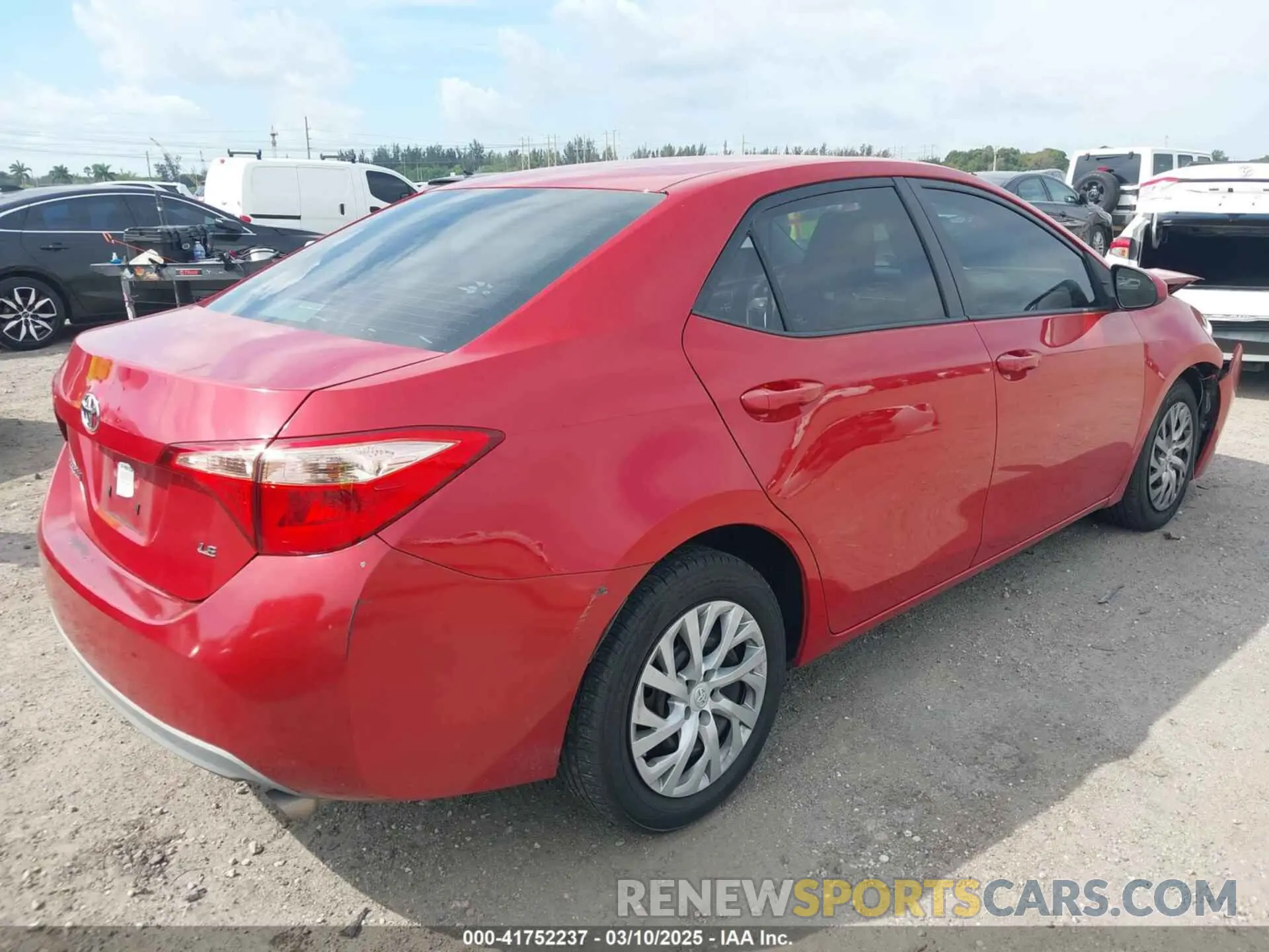 4 fotografías del automóvil dañado 2T1BURHE5KC162846 TOYOTA COROLLA 2019