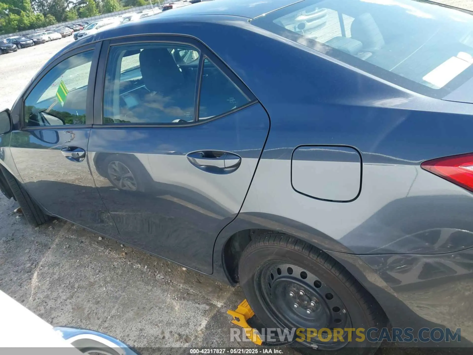 12 fotografías del automóvil dañado 2T1BURHE5KC168453 TOYOTA COROLLA 2019