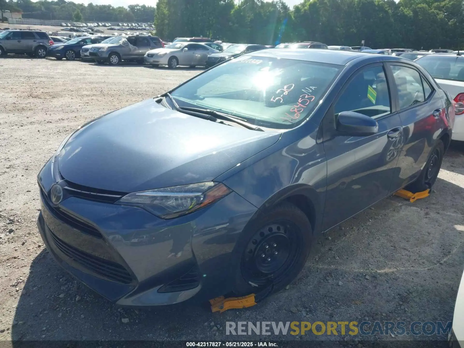 2 fotografías del automóvil dañado 2T1BURHE5KC168453 TOYOTA COROLLA 2019