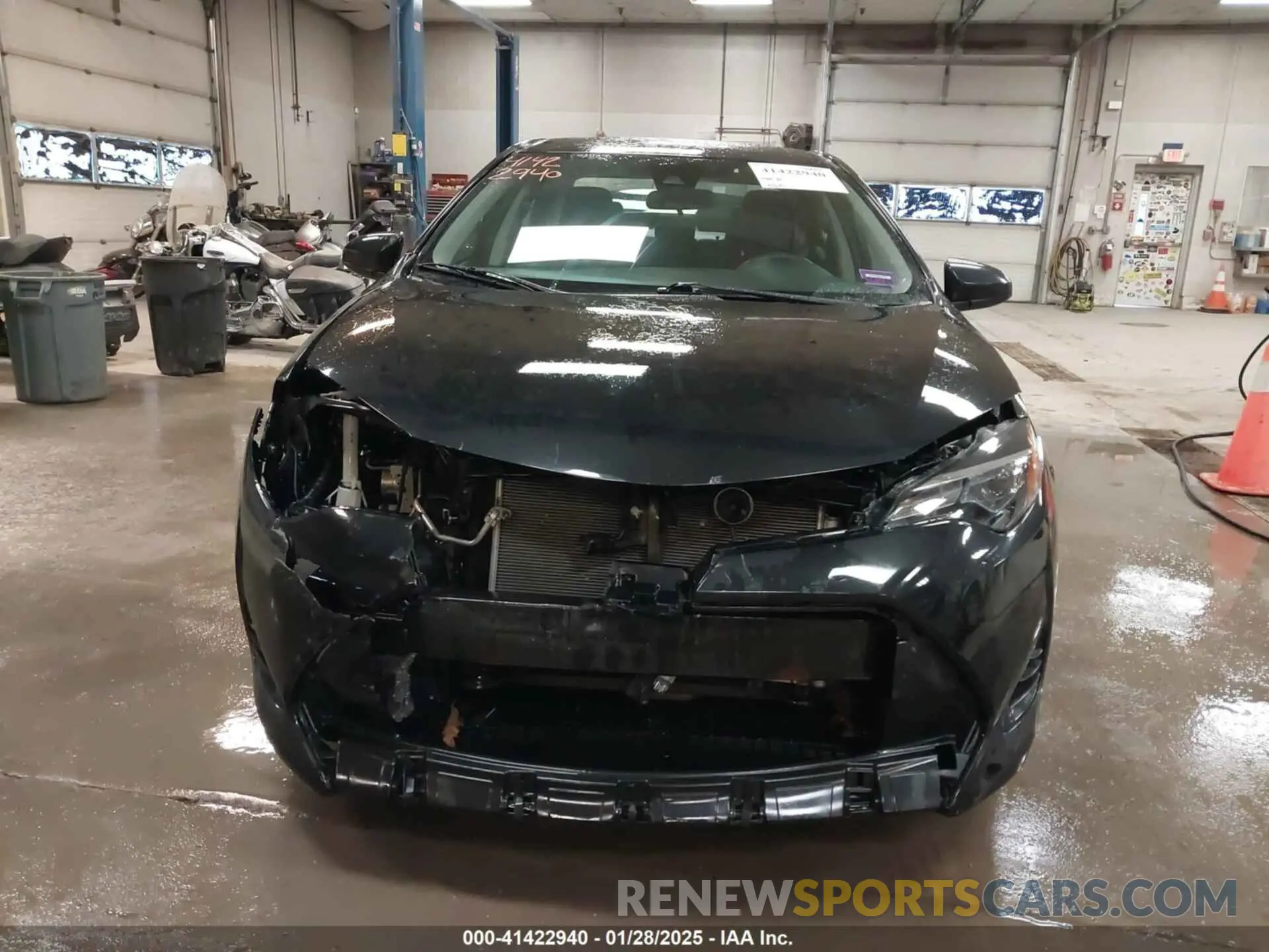 13 fotografías del automóvil dañado 2T1BURHE5KC170378 TOYOTA COROLLA 2019