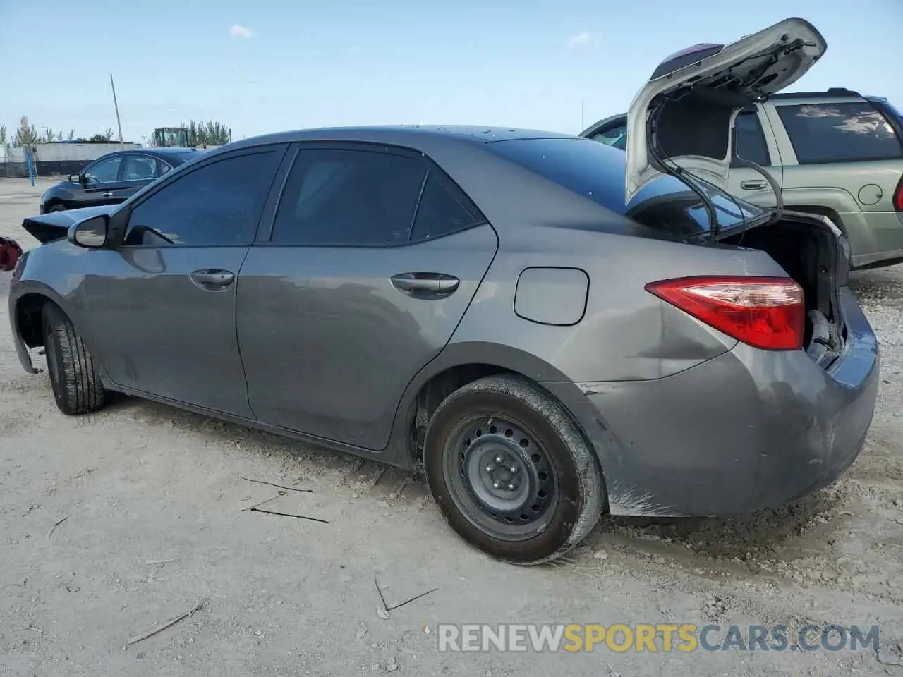 2 fotografías del automóvil dañado 2T1BURHE5KC187987 TOYOTA COROLLA 2019
