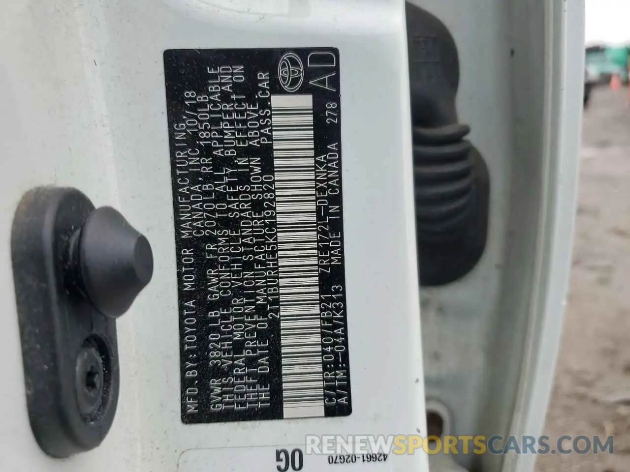 14 fotografías del automóvil dañado 2T1BURHE5KC192820 TOYOTA COROLLA 2019