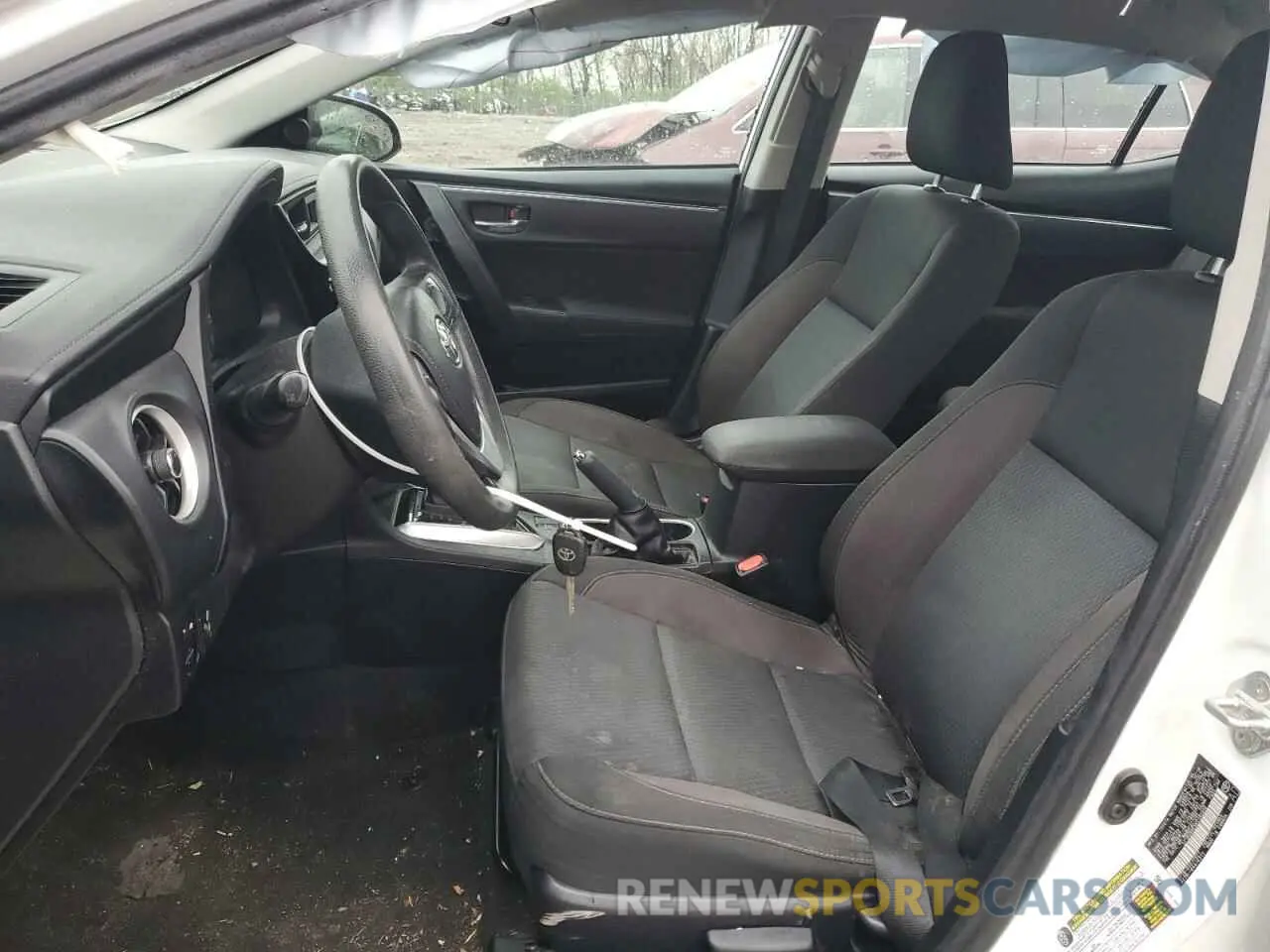 7 fotografías del automóvil dañado 2T1BURHE5KC192820 TOYOTA COROLLA 2019