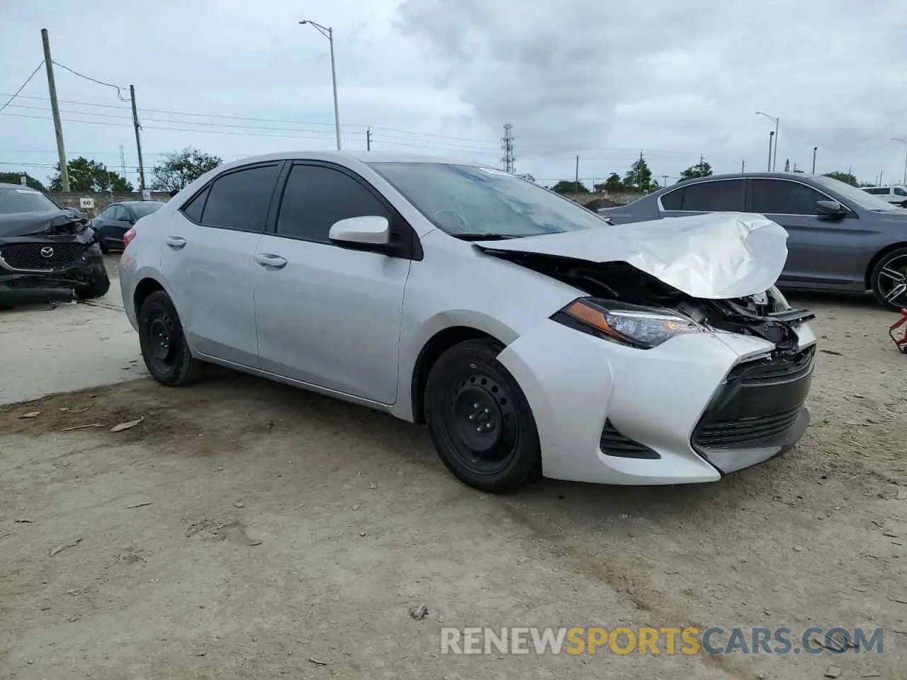 4 fotografías del automóvil dañado 2T1BURHE5KC203413 TOYOTA COROLLA 2019