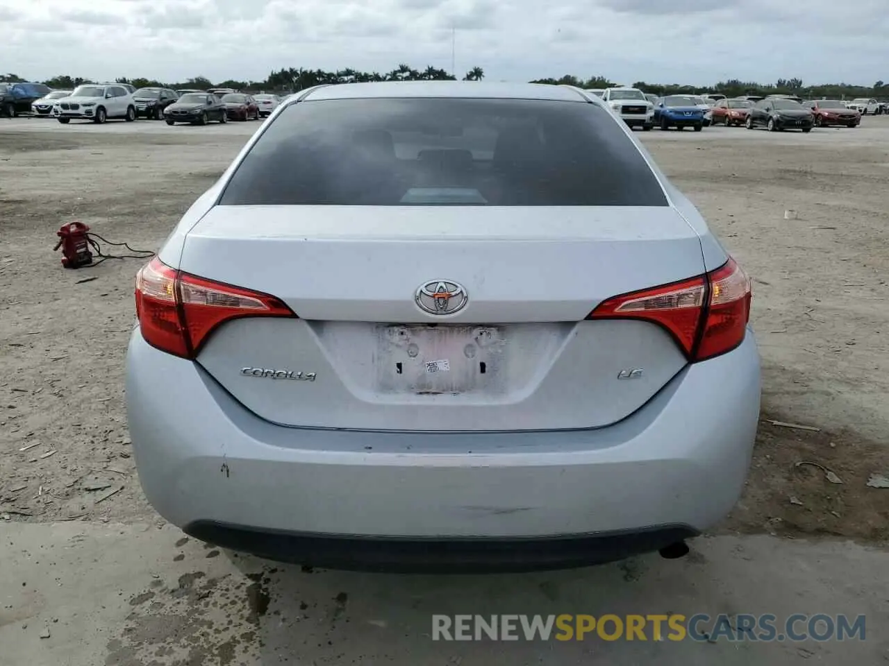 6 fotografías del automóvil dañado 2T1BURHE5KC203413 TOYOTA COROLLA 2019