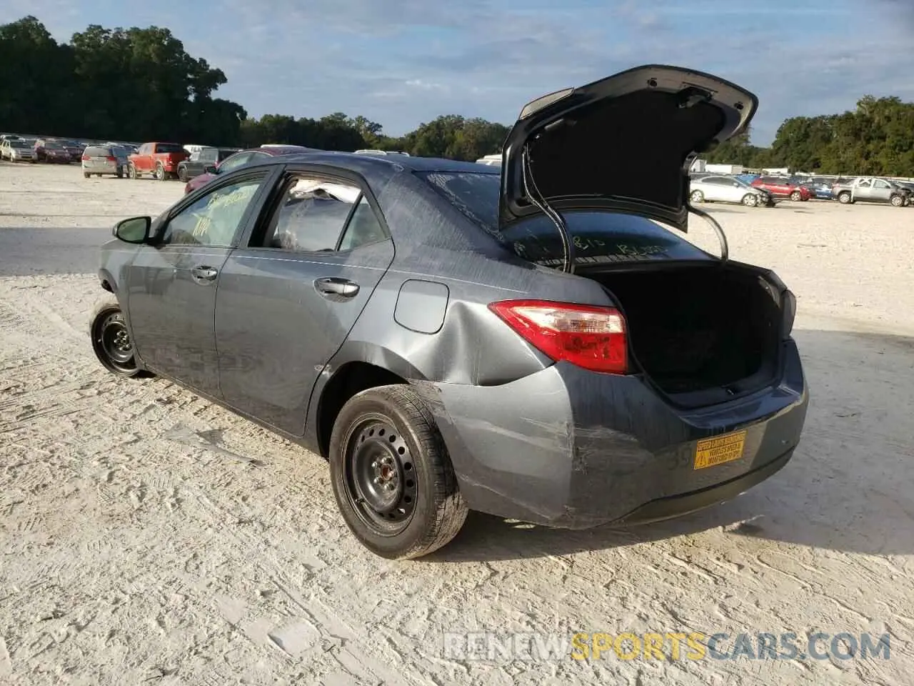 3 fotografías del automóvil dañado 2T1BURHE5KC204867 TOYOTA COROLLA 2019