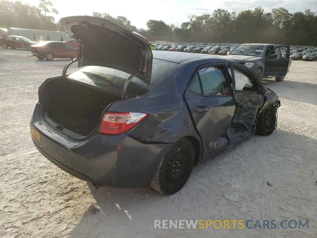 4 fotografías del automóvil dañado 2T1BURHE5KC204867 TOYOTA COROLLA 2019