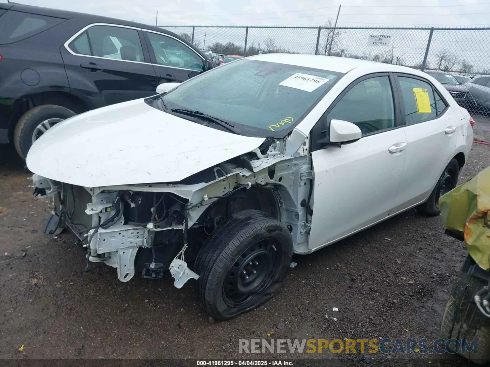 2 fotografías del automóvil dañado 2T1BURHE5KC205730 TOYOTA COROLLA 2019