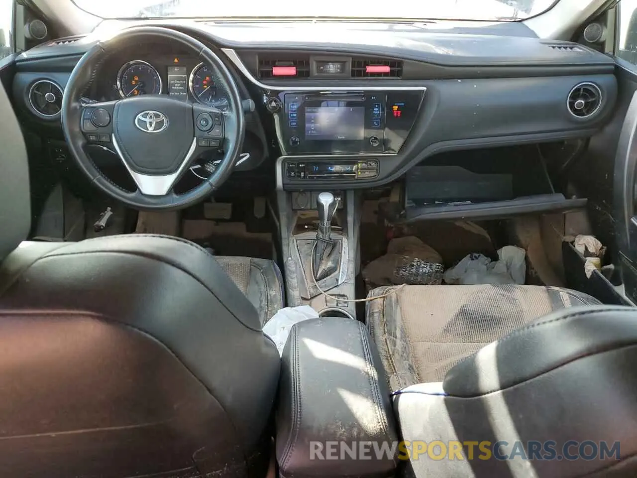 8 fotografías del automóvil dañado 2T1BURHE5KC219322 TOYOTA COROLLA 2019