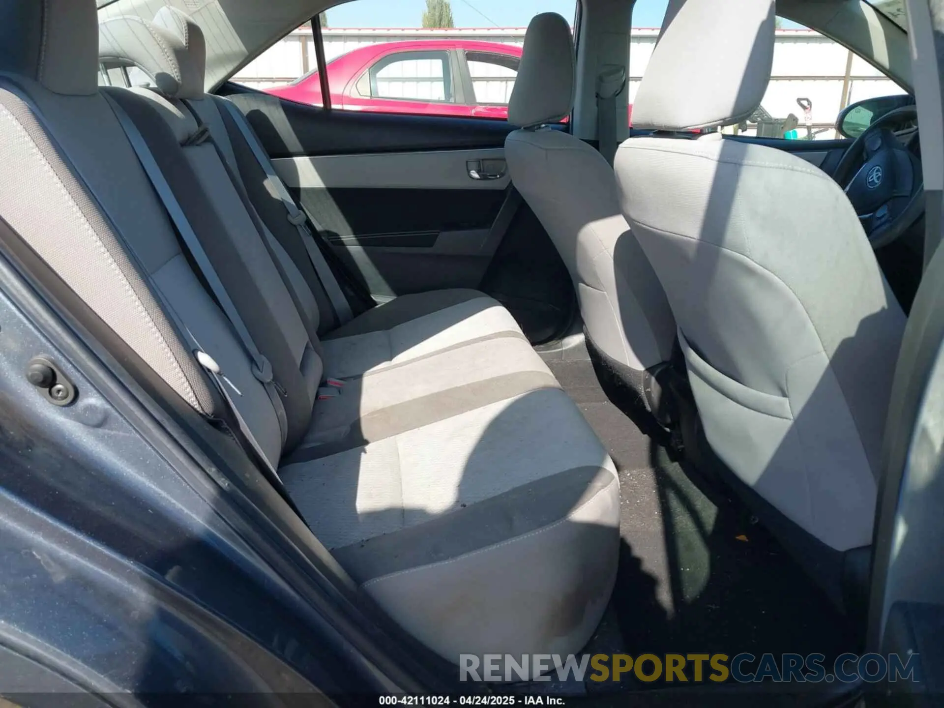 8 fotografías del automóvil dañado 2T1BURHE5KC226237 TOYOTA COROLLA 2019