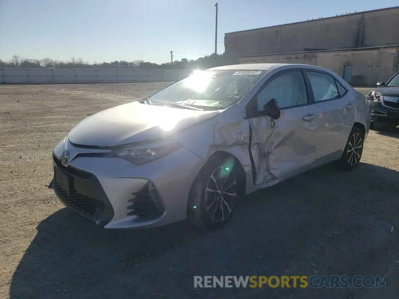 2 fotografías del automóvil dañado 2T1BURHE5KC245239 TOYOTA COROLLA 2019