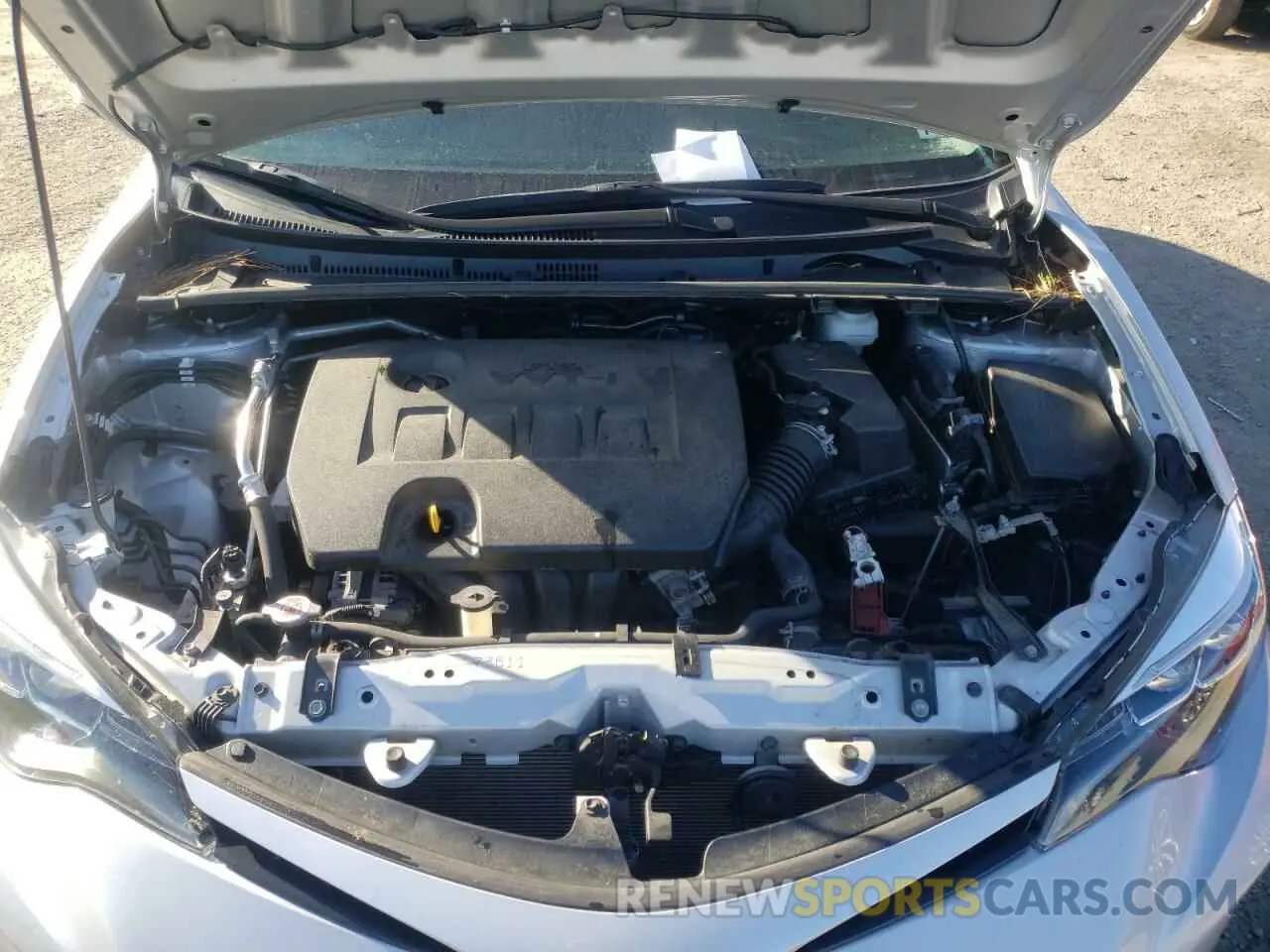 7 fotografías del automóvil dañado 2T1BURHE5KC245239 TOYOTA COROLLA 2019