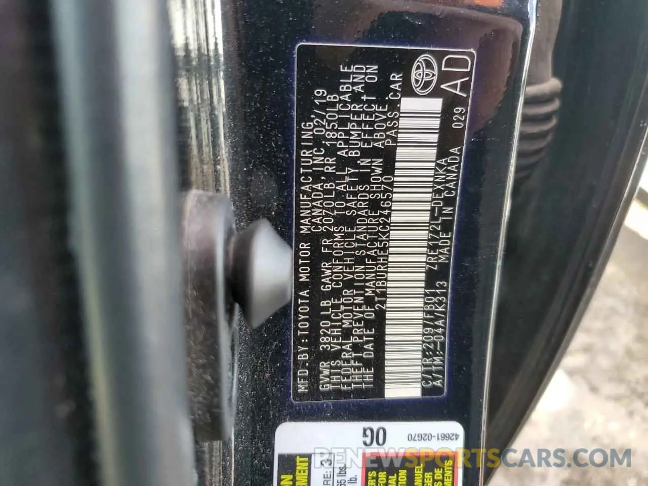12 fotografías del automóvil dañado 2T1BURHE5KC246570 TOYOTA COROLLA 2019
