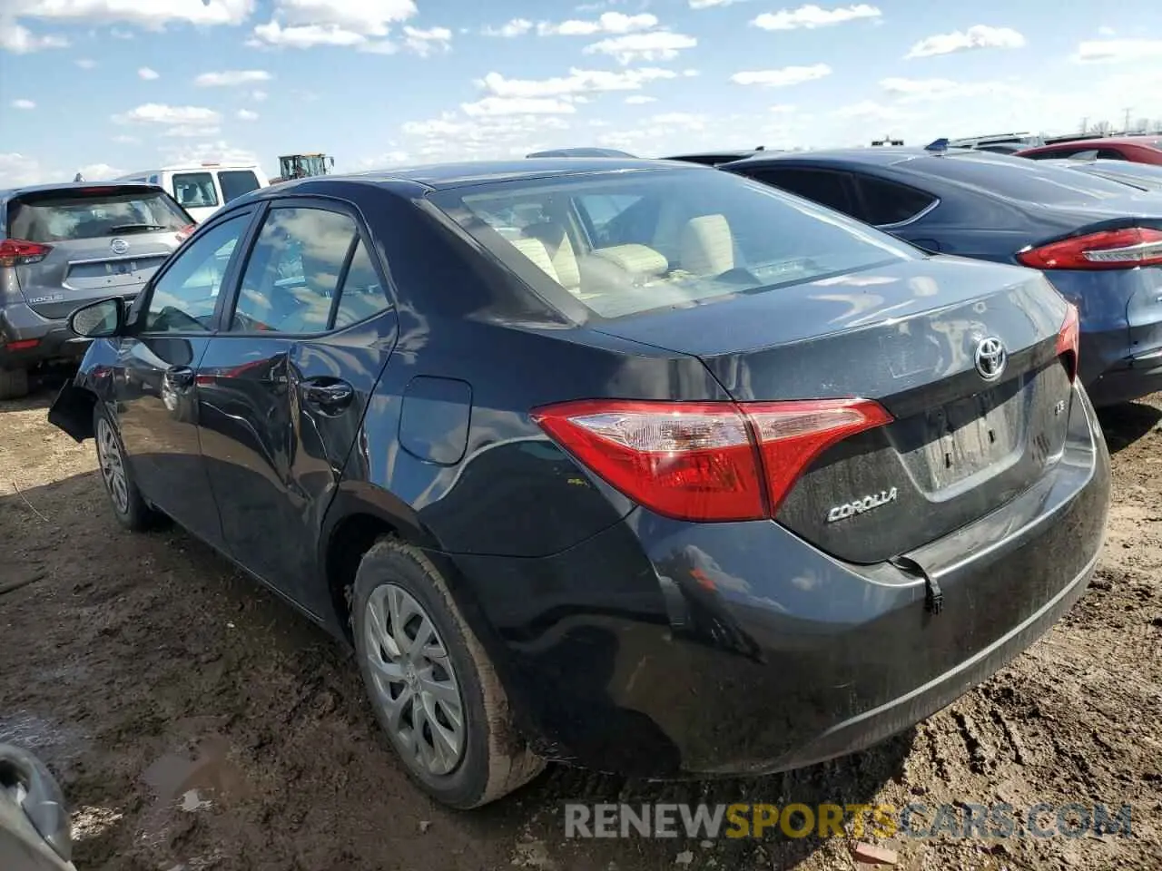 2 fotografías del automóvil dañado 2T1BURHE5KC246570 TOYOTA COROLLA 2019