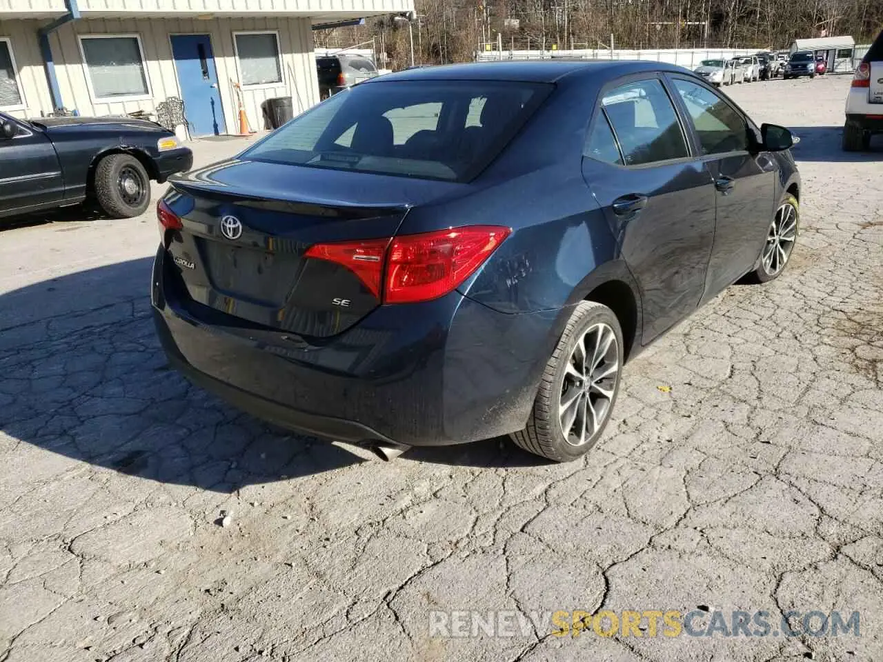 4 fotografías del automóvil dañado 2T1BURHE5KC247069 TOYOTA COROLLA 2019