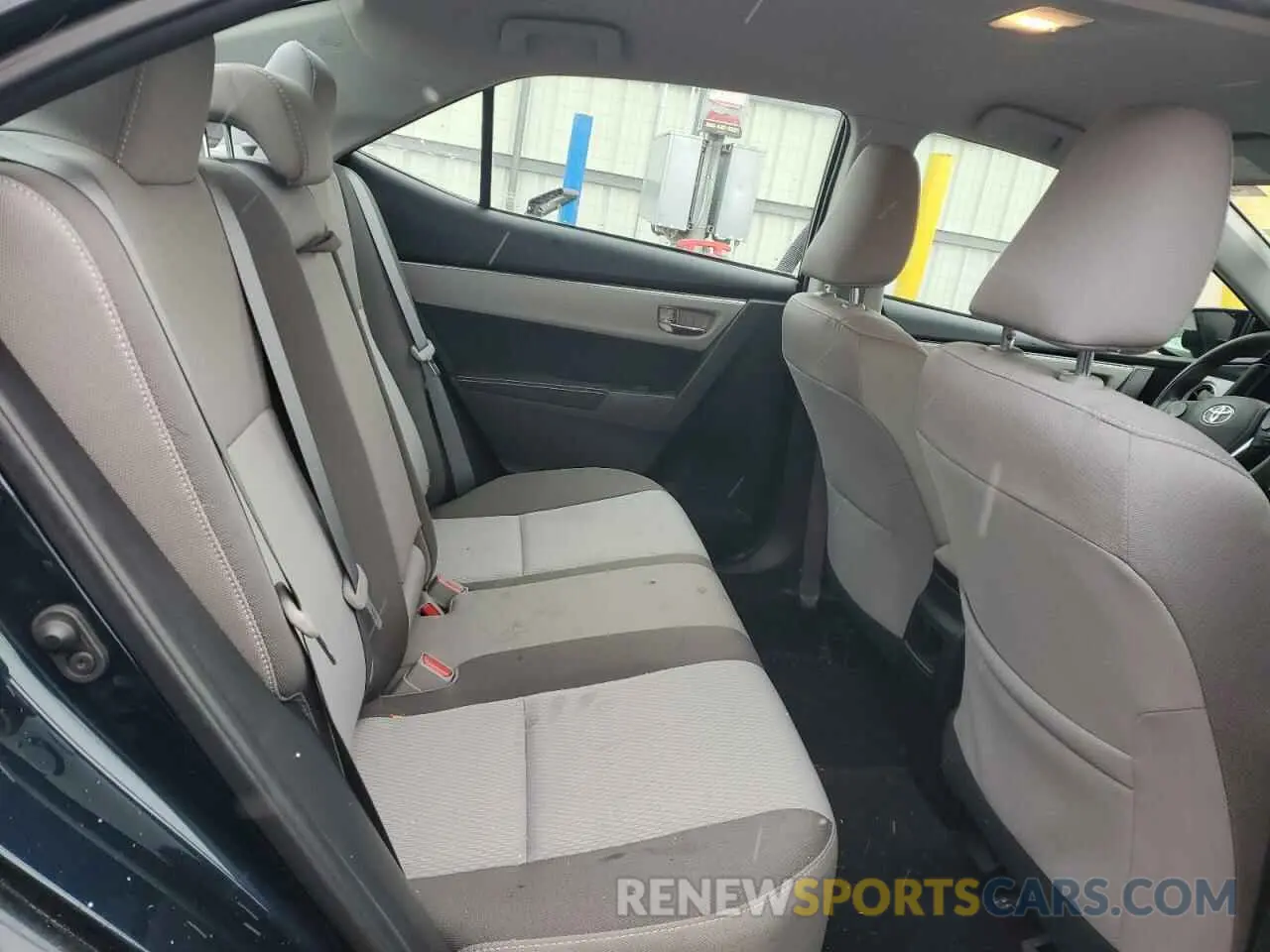 10 fotografías del automóvil dañado 2T1BURHE6KC125157 TOYOTA COROLLA 2019