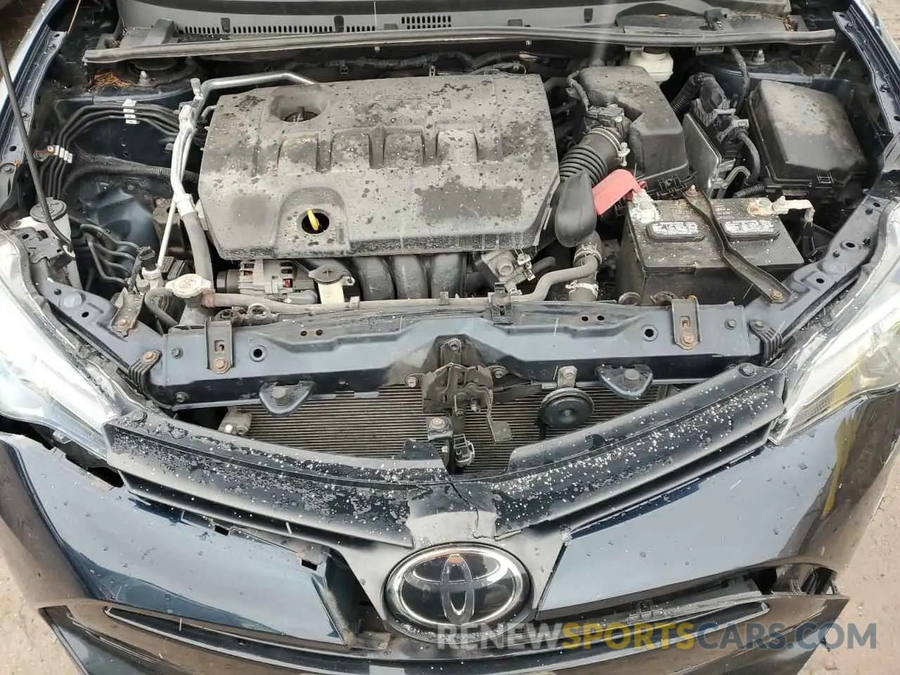 11 fotografías del automóvil dañado 2T1BURHE6KC125157 TOYOTA COROLLA 2019