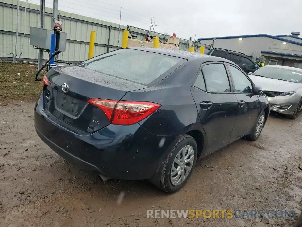 3 fotografías del automóvil dañado 2T1BURHE6KC125157 TOYOTA COROLLA 2019