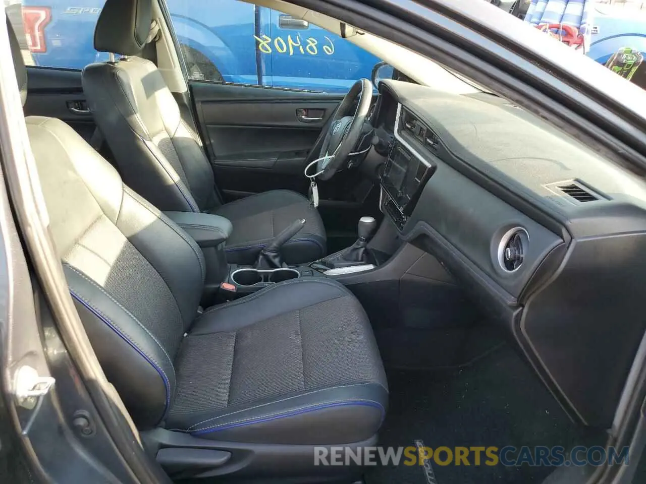 5 fotografías del automóvil dañado 2T1BURHE6KC126115 TOYOTA COROLLA 2019