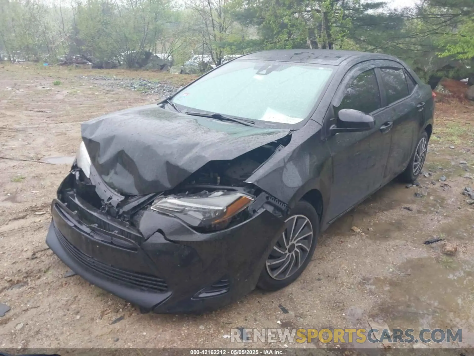 2 fotografías del automóvil dañado 2T1BURHE6KC140130 TOYOTA COROLLA 2019