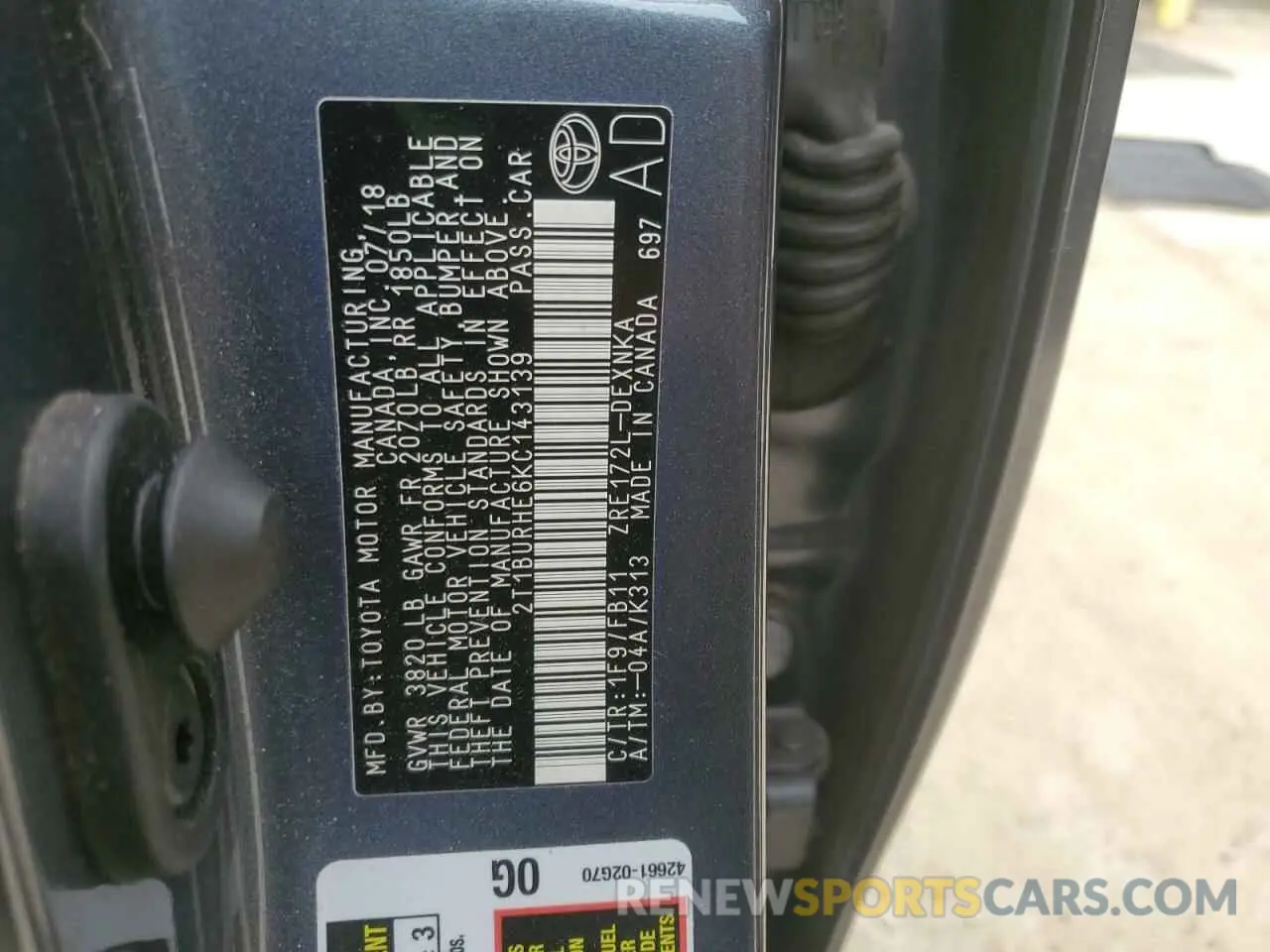 12 fotografías del automóvil dañado 2T1BURHE6KC143139 TOYOTA COROLLA 2019