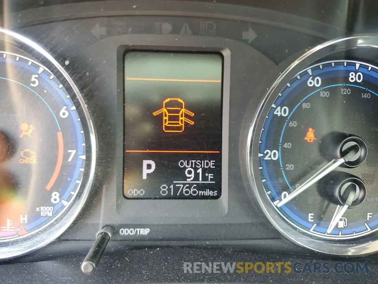 9 fotografías del automóvil dañado 2T1BURHE6KC151533 TOYOTA COROLLA 2019