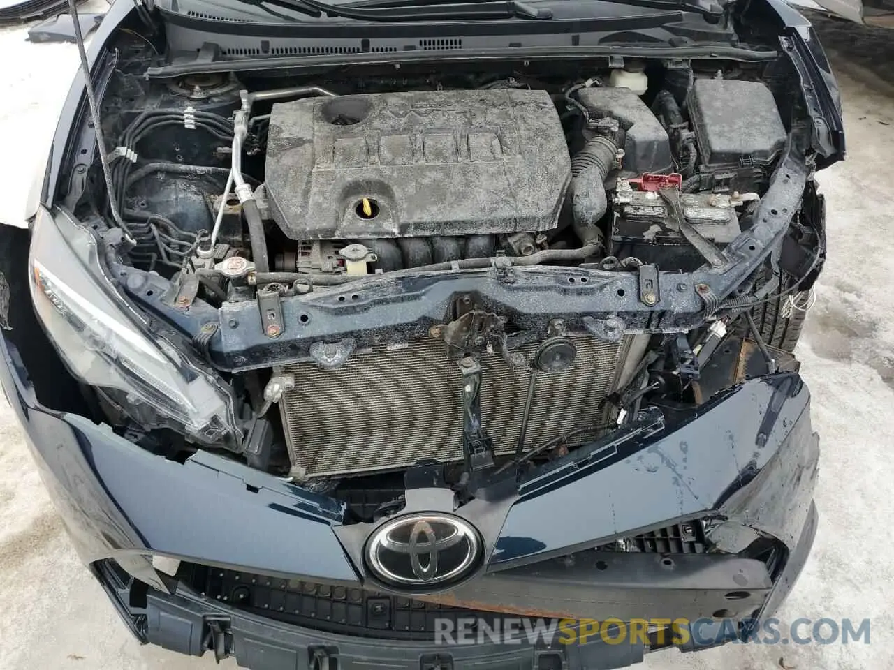 11 fotografías del automóvil dañado 2T1BURHE6KC151547 TOYOTA COROLLA 2019