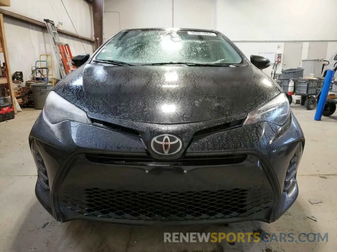5 fotografías del automóvil dañado 2T1BURHE6KC152553 TOYOTA COROLLA 2019
