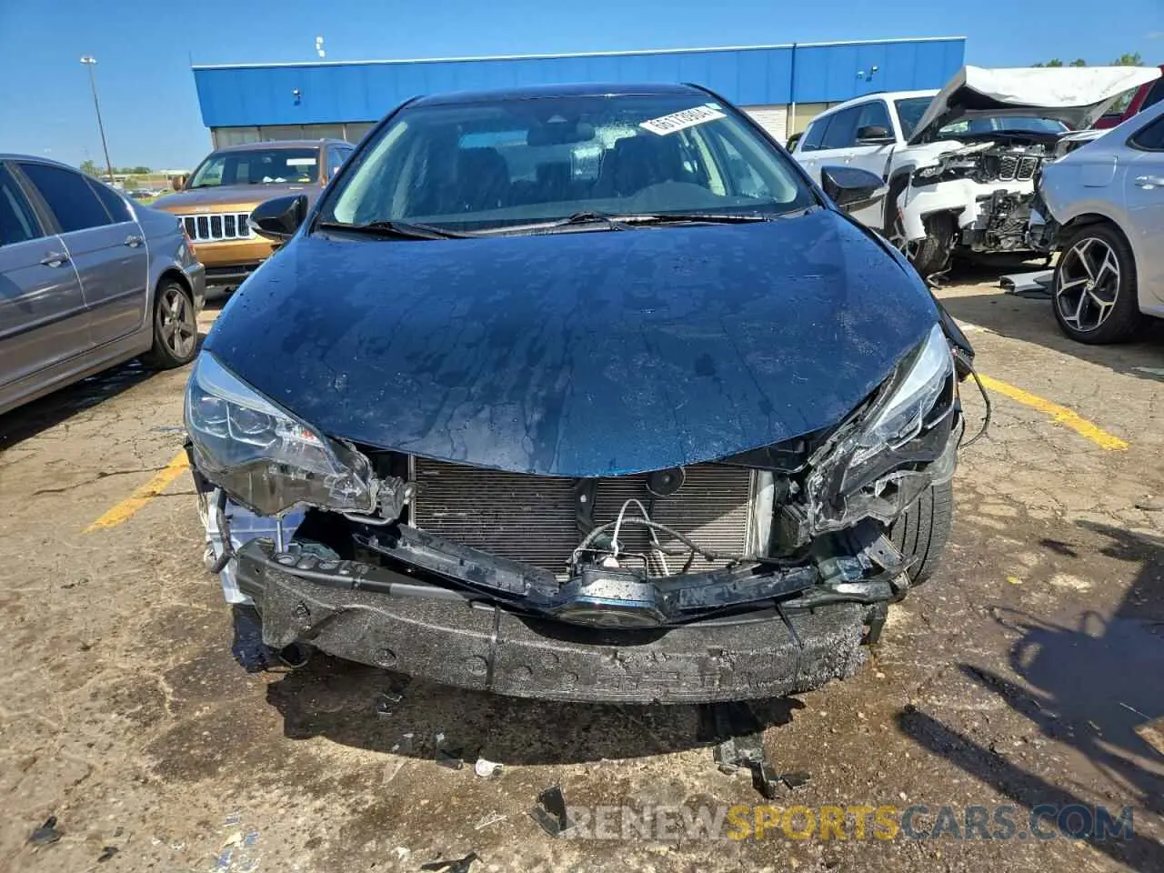 5 fotografías del automóvil dañado 2T1BURHE6KC156666 TOYOTA COROLLA 2019