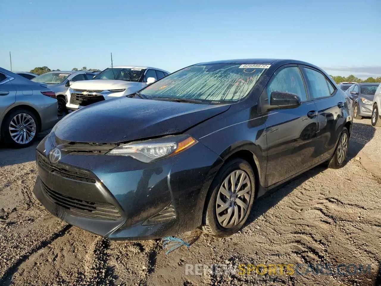 2 fotografías del automóvil dañado 2T1BURHE6KC156683 TOYOTA COROLLA 2019