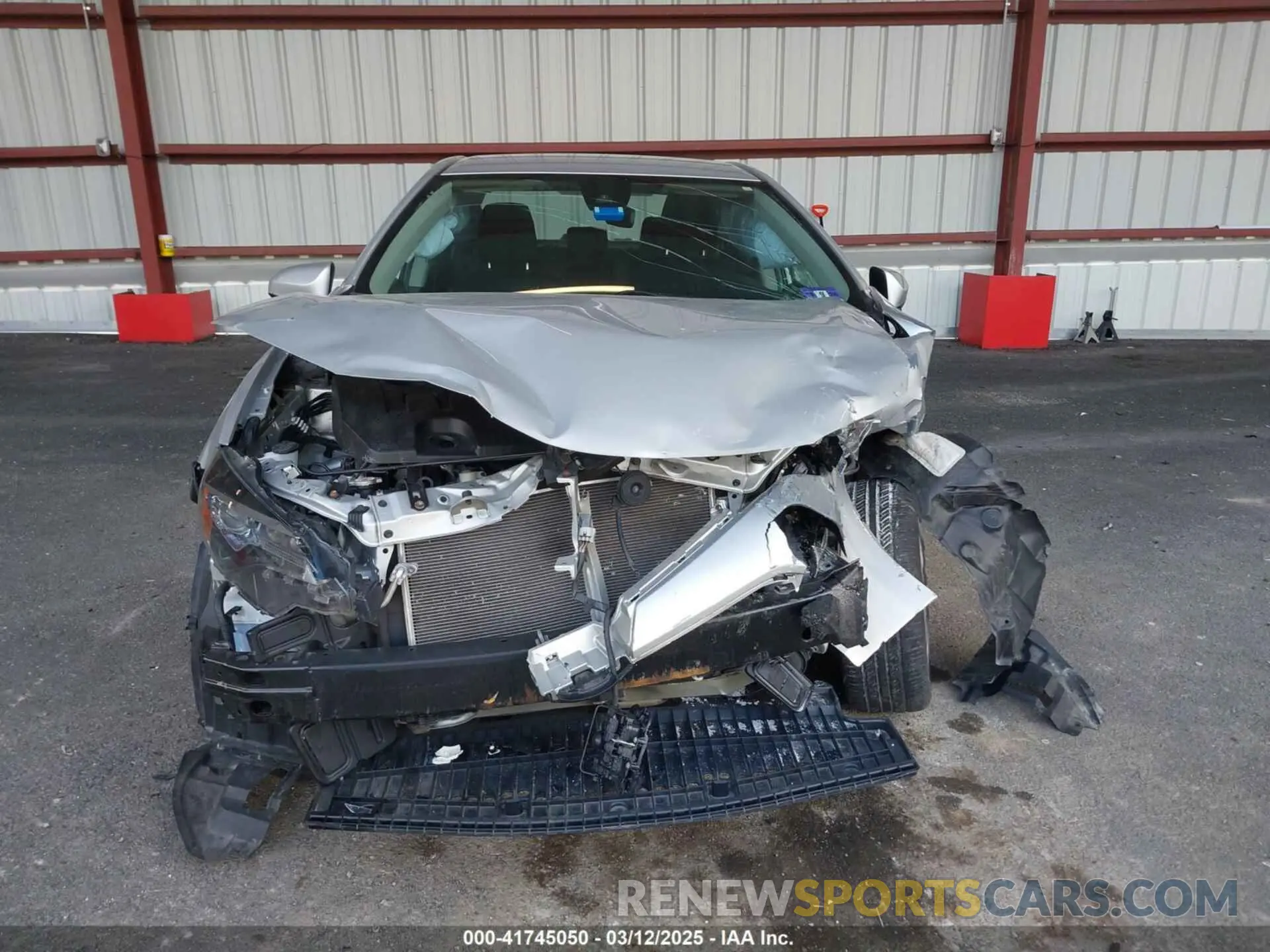 13 fotografías del automóvil dañado 2T1BURHE6KC157476 TOYOTA COROLLA 2019