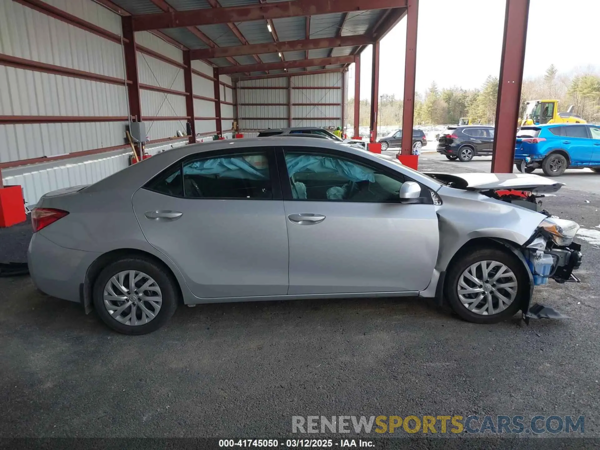 14 fotografías del automóvil dañado 2T1BURHE6KC157476 TOYOTA COROLLA 2019