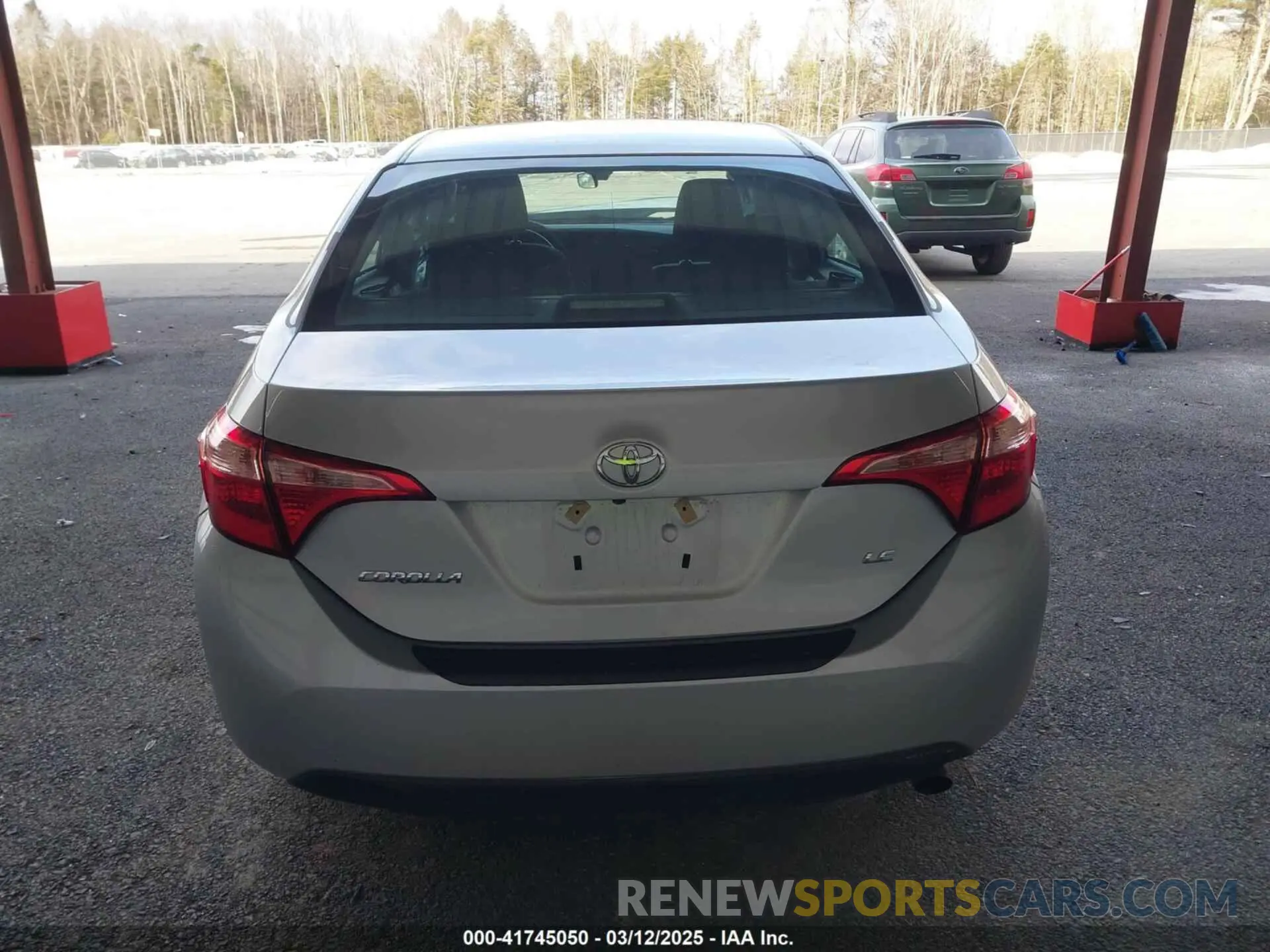 17 fotografías del automóvil dañado 2T1BURHE6KC157476 TOYOTA COROLLA 2019