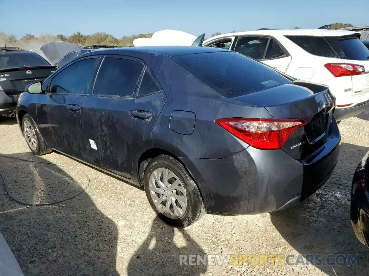 2 fotografías del automóvil dañado 2T1BURHE6KC157736 TOYOTA COROLLA 2019